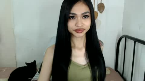 Snapshot of shanegreents chatting on June 19, 12:26 am bini aiah online show from June 19, 12:26 am