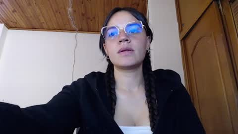 Snapshot of shanel_lozano chatting on August 3, 7:28 pm shanel_lozano online show from August 3, 7:28 pm