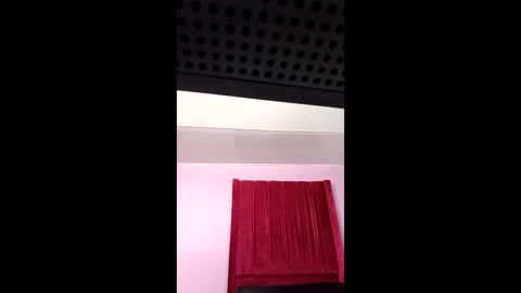 shanelle7 online show from April 16, 1:01 pm