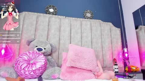 Shanel online show from December 30, 5:02 pm