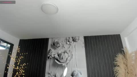 ShaniaDaniels online show from March 1, 10:12 pm