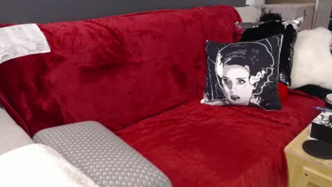 Snapshot of shannon07 chatting on February 12, 1:19 am Shannon07 online show from February 12, 1:19 am