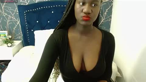 Snapshot of shanntall_tk chatting on February 11, 12:05 pm shanntall_tk online show from February 11, 12:05 pm