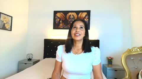  Shanon  online show from April 20, 7:48 pm