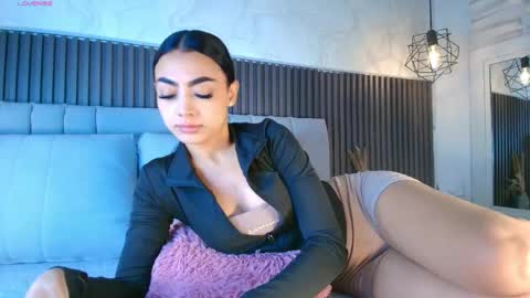 SHANON online show from April 21, 7:06 pm