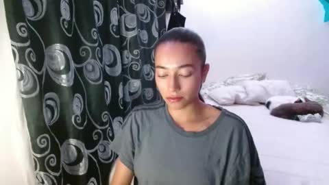 shantal_d03 online show from October 7, 4:53 am