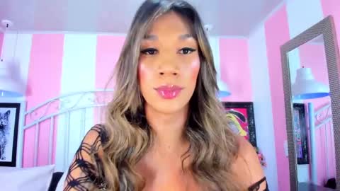 Snapshot of shantal_ferrer3 chatting on December 28, 5:55 am shantal_ferrer3 online show from December 28, 5:55 am