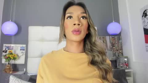 Snapshot of shantal_ferrer3 chatting on January 7, 5:33 am shantal_ferrer3 online show from January 7, 5:33 am