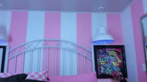 Snapshot of shantal_ferrer3 chatting on September 30, 5:45 am shantal_ferrer3 online show from September 30, 5:45 am