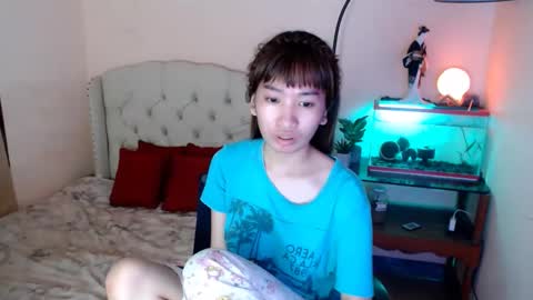 SHANTA FOX  s online show from February 5, 1:00 pm