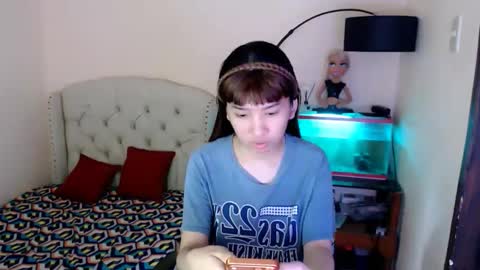 SHANTA FOX  s online show from February 5, 2:16 am