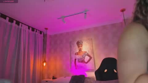 Shantal online show from April 20, 11:13 am