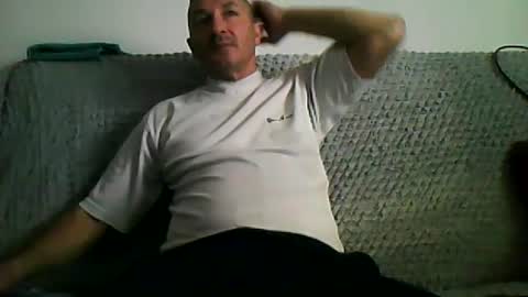 Snapshot of shaomy711 chatting on January 5, 8:32 am excelo21 online show from January 5, 8:32 am