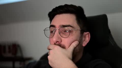 frenchy boy online show from December 5, 3:28 pm