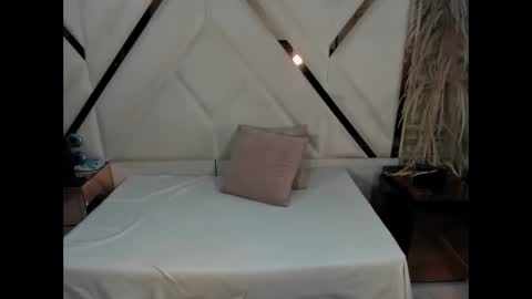 Shara Oz online show from February 27, 2:44 am