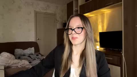 Arina online show from March 6, 8:22 am