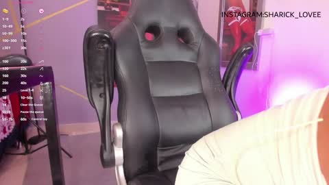 Snapshot of sharick_lovee chatting on December 18, 2:28 pm sharick lovee online show from December 18, 2:28 pm