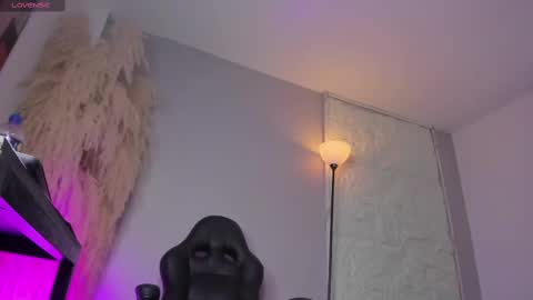 Snapshot of sharick_lovee chatting on October 8, 9:01 pm sharick lovee online show from October 8, 9:01 pm