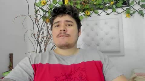 Snapshot of sharkmerlin chatting on September 30, 12:59 am jhon deibyd online show from September 30, 12:59 am