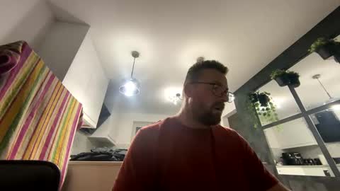 Sharksboy online show from December 5, 3:04 am