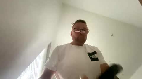 Sharksboy online show from December 7, 10:01 am