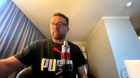 Sharksboy online show from October 30, 7:54 am