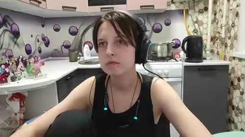 Sara online show from June 20, 5:49 pm