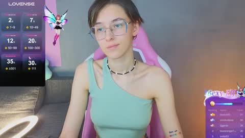 Sharli online show from December 3, 6:28 pm