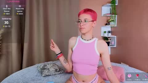 Sharli online show from September 25, 4:32 pm