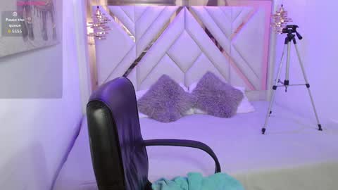 Sharllote online show from June 1, 7:59 pm