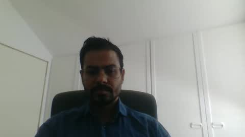 Snapshot of sharmamanxyz chatting on September 19, 10:27 am sharmamanxyz online show from September 19, 10:27 am