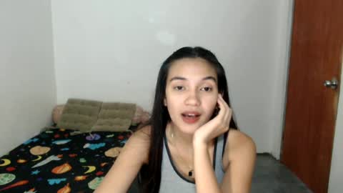 Snapshot of sharminex chatting on June 12, 6:45 am sharminex online show from June 12, 6:45 am