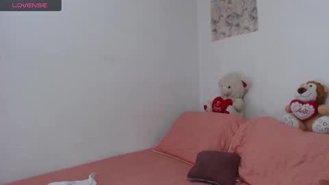 paola online show from February 26, 3:08 pm