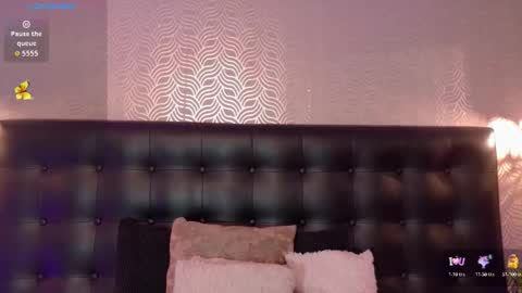 Snapshot of sharonevanss chatting on September 27, 8:25 pm Sharon online show from September 27, 8:25 pm