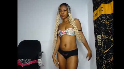 Snapshot of sharonlove8 chatting on July 16, 5:35 am sharon online show from July 16, 5:35 am