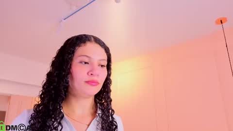 Snapshot of sharonn___ chatting on July 23, 4:10 am Sharon online show from July 23, 4:10 am