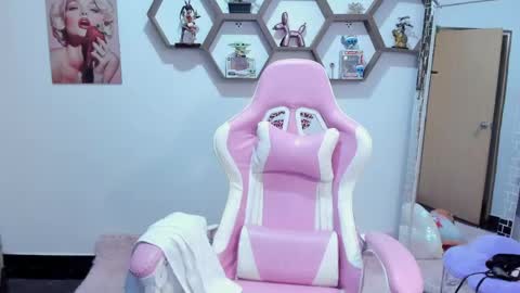 Sharon online show from June 4, 11:00 pm