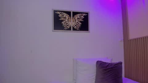 Snapshot of sharonscothh chatting on June 2, 8:00 pm sharonscothh online show from June 2, 8:00 pm