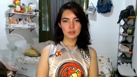 shasha online show from November 25, 1:49 am