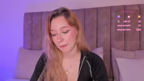 Shantall online show from October 31, 4:57 am