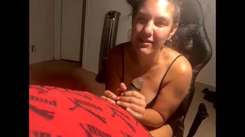 Snapshot of shatnerded chatting on December 23, 2:45 am shatnerded online show from December 23, 2:45 am