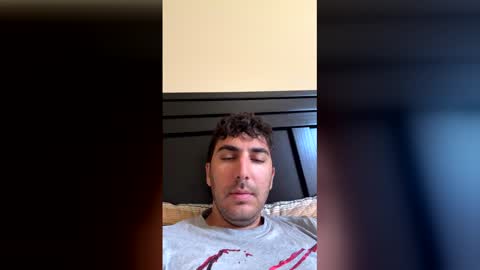 Snapshot of shaunt333 chatting on March 15, 8:04 pm shaunt333 online show from March 15, 8:04 pm