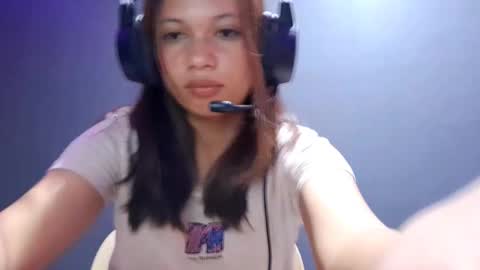 Molly online show from October 25, 6:13 pm