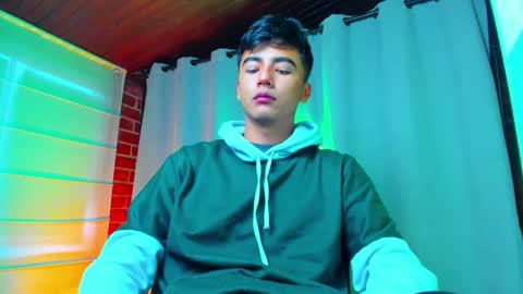 Shawn online show from January 10, 11:34 am