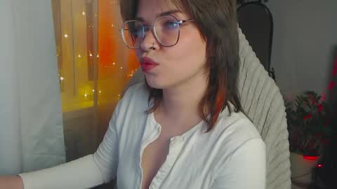 shawty_bibi online show from May 5, 10:29 pm