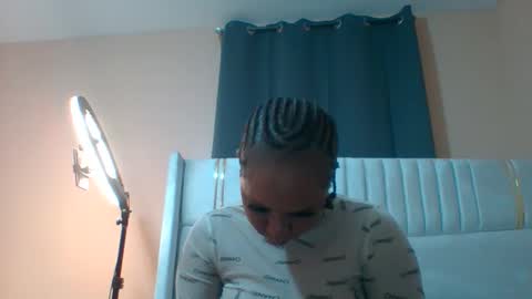 Shay diva online show from September 30, 1:16 pm