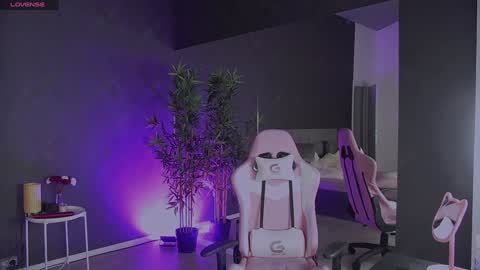 shayblonde online show from December 30, 12:22 am