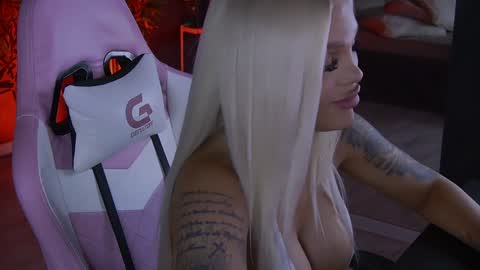shayblonde online show from January 9, 12:57 am