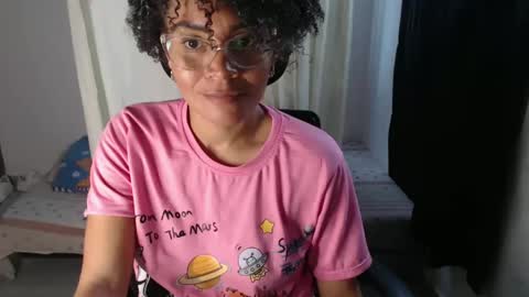 Shayna online show from December 31, 5:18 pm