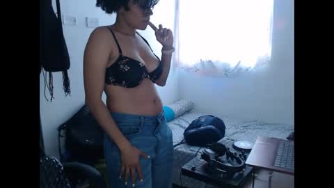 Shayna online show from February 23, 5:54 pm